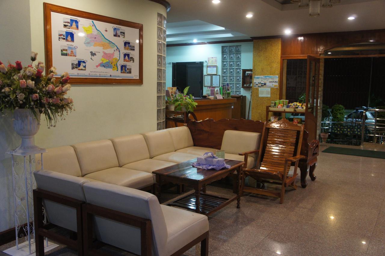 Sp Residence Nakhon Phanom Exteriör bild